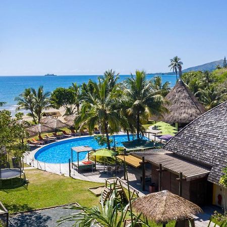 Hotel Tieti Poindimié 外观 照片