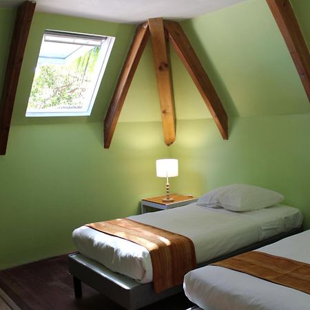 Hotel Tieti Poindimié 外观 照片