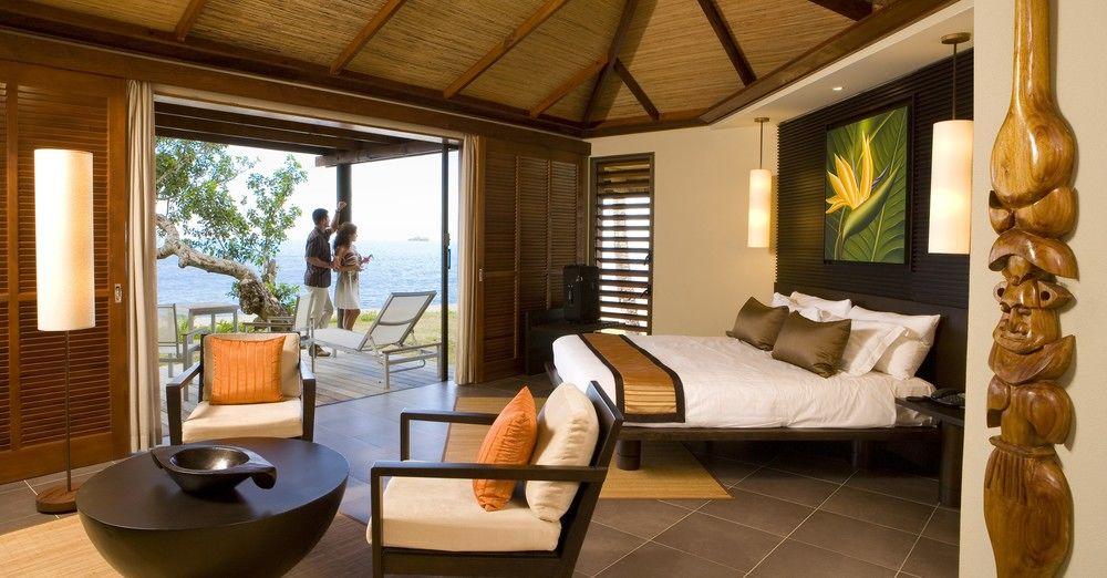 Hotel Tieti Poindimié 外观 照片