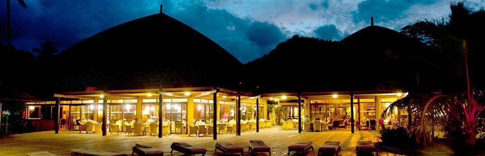 Hotel Tieti Poindimié 外观 照片